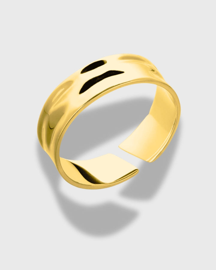 TEXTURED RING