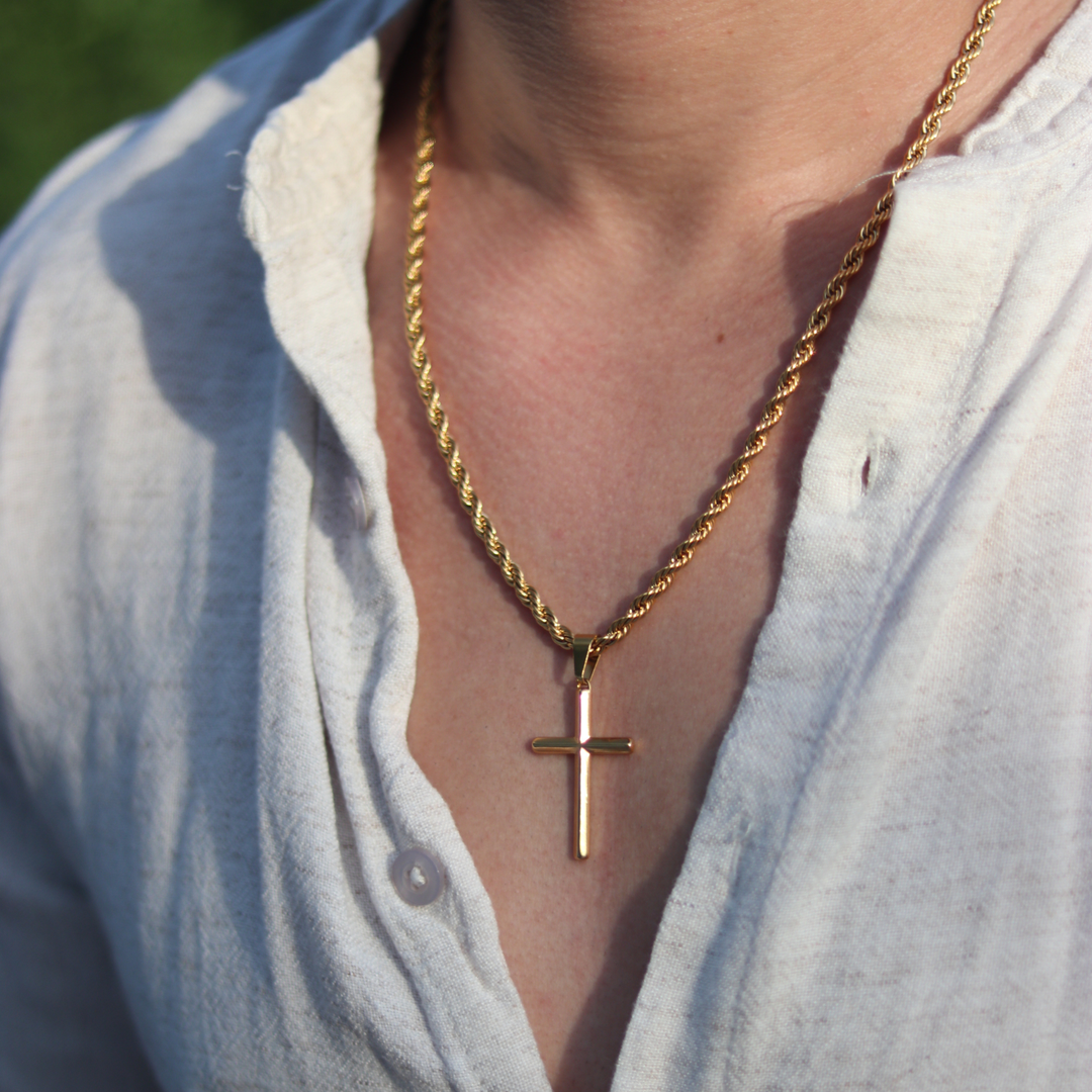 Cross Pendant Gold